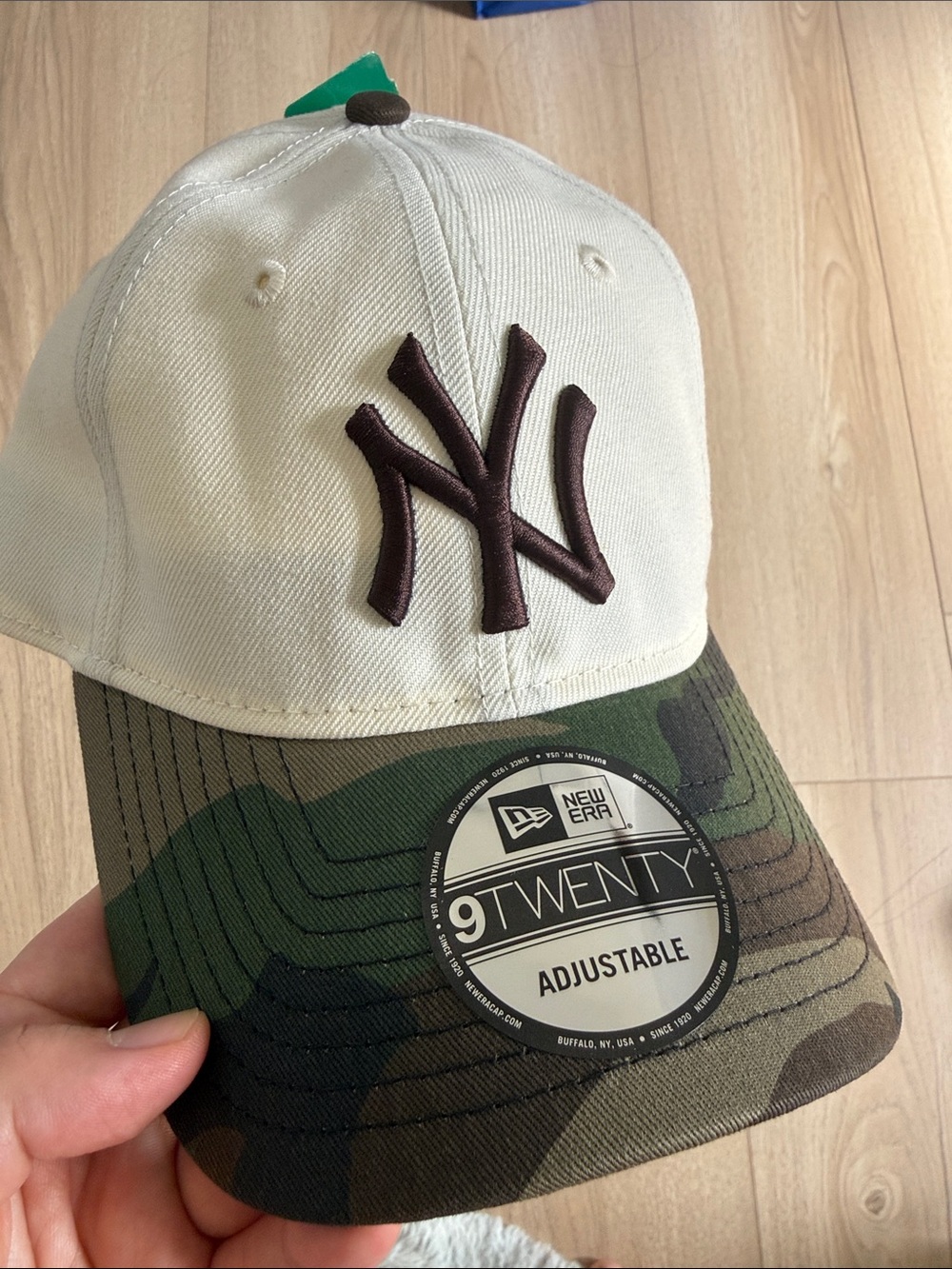 New Era two tone Yankees hat